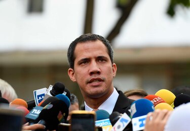 Justicia británica da la razón a Guaidó en caso sobre el oro de Venezuela