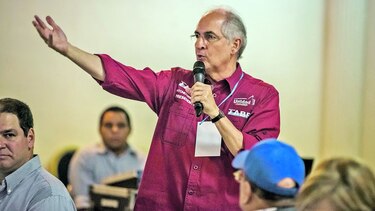 Alcaldes condenan traslado de Ceballos