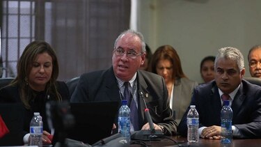 Ayú Prado defiende bono navideño; el dinero sale de las posiciones que están vacantes