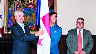 Entregan la bandera para los Juegos Sudamericanos