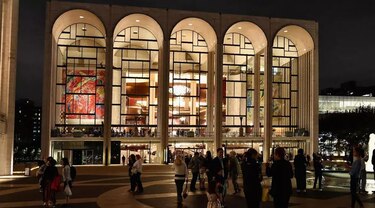 La Ópera Metropolitana de Nueva York cancela su temporada de otoño por el coronavirus
