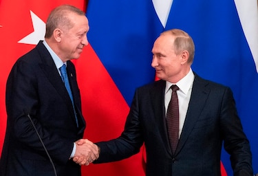 Entra en vigor acuerdo entre Rusia y Turquía de alto el fuego en Idlib