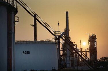 Occidental venderá campos petroleros colombianos