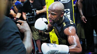 Mayweather regresa para encarar el reto