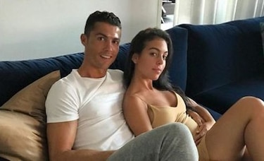 Novia de Cristiano Ronaldo está esperando una niña, reportan medios