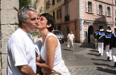 Ghislaine Maxwell: la exnovia de Jeffrey Epstein se niega a responder preguntas en una audiencia del Congreso de EU