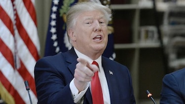 Trump dice que Estados Unidos no va a meterse en Siria