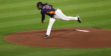 Astros y Rangers apuestan por Valdez y Chapman en su Serie de Campeonato