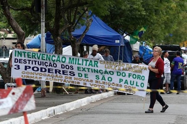 Lula busca recuperar la confianza en el Ejército con mano firme