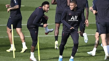 Kylian Mbappé regresa con el grupo del PSG tras un mes de ausencia