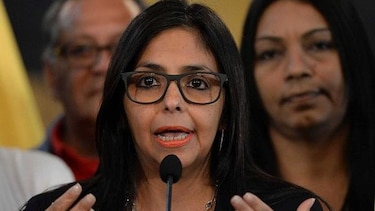 Venezuela advierte de que se retirará de la OEA si se reúne sin su aval