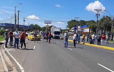 Azuero: dueños de bares y cantinas protestan para pedir reapertura de sus negocios