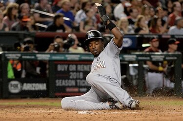 MLB aprueba venta de Marlins a grupo de Jeter y Sherman