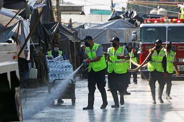 Covid-19 avanza sin freno en América a medida que surgen rebrotes tras el descofinamiento