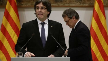 Constitucional español confirma ilegalidad de un referéndum en Cataluña