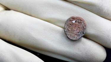 Hallado en Jerusalén un sello de 2 mil 700 años de antigüedad