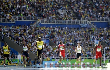 Bolt gana su eliminatoria en los 100 metros planos