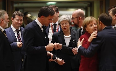 Unión Europea rechaza renegociar pacto del Brexit con Gran Bretaña