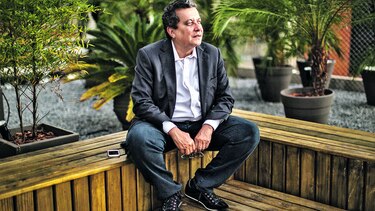 Joao Santana paga $9 millones y sale de prisión