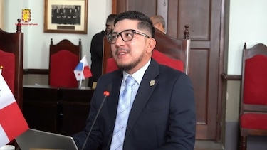 Partidos vuelven a imponerse en el Concejo Municipal: escogen a Dorindo Vega como presidente