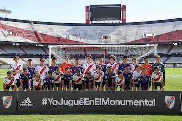 River juega amistoso con tailandeses rescatados de cueva