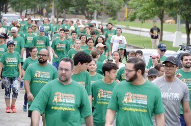 Dan vida a la ley que crea un marco jurídico sobre conductas suicidas