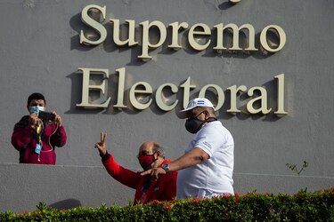 Partido de Daniel Ortega y oposición inscriben alianzas para competir en elecciones