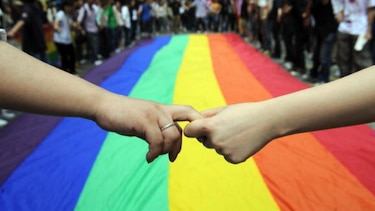 La Iglesia Anglicana aprueba la bendición de parejas del mismo sexo