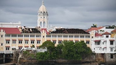 Tras voladura de techo, inspeccionan edificio en la Cancillería de la República