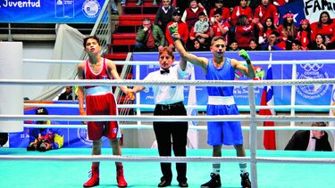 Púgil panameño, por la de oro