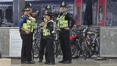 Londres en máxima alerta mientras busca al autor del atentado del metro