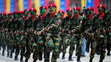 Qué se sabe del Cartel de los Soles, la organización designada como terrorista por Estados Unidos y acusada de tener su base en las Fuerzas Armadas de Venezuela