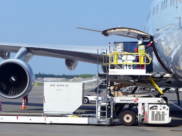 La carga aérea en Panamá se contrajo 16% en el primer semestre