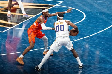 Los Thunder aplastan a los Suns y vuelven a Las Vegas imponiendo miedo