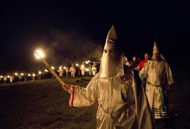 La inmigración, el nuevo enemigo número uno del Ku Klux Klan