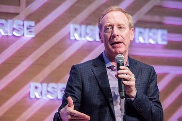 Microsoft pide regular tecnología de reconocimiento facial