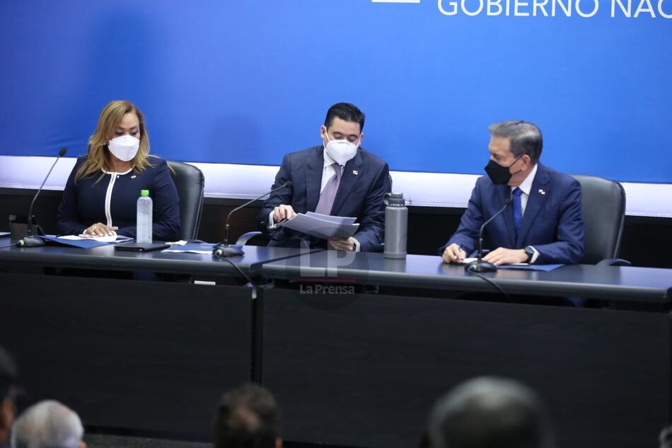 Presentan plan piloto para que asegurados adquieran medicamentos en comercios