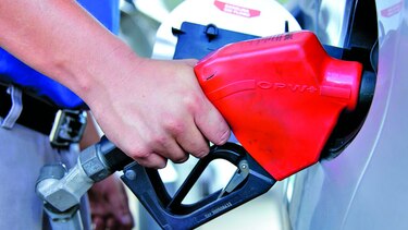 Precios de combustible subirán un día antes de la Nochebuena