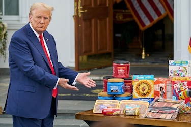 ‘La comida no nos dura ni el mes’: los estadounidenses que se preparan para los recortes en la ayuda social que impulsa Trump