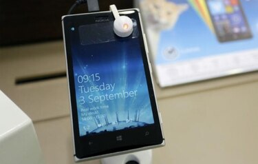 CE autoriza la venta del negocio de móviles de Nokia a Microsoft