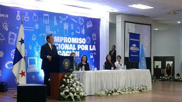 Instalan diálogo nacional por la educación