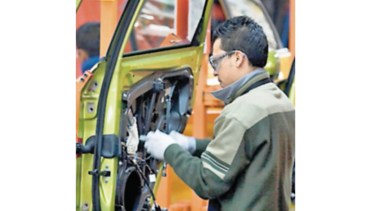 México aumenta exportación de autos