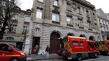 Sube a cuatro el número de muertos en explosión por fuga de gas en París