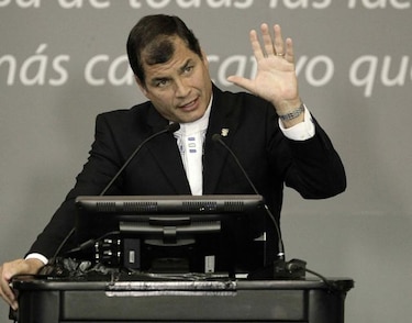 Correa repudia el asesinato de un alcalde electo en Ecuador