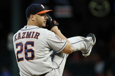 Dodgers firman por tres años y 48 millones de dólares al zurdo Kazmir