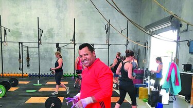 Del Castillo y Batista establecen marcas