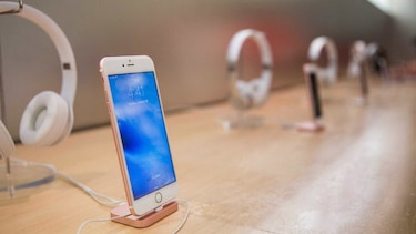 Apple espera primera caída en ventas de iPhone