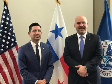 Ministro Mirones coordina apoyo con Estados Unidos en materia de seguridad