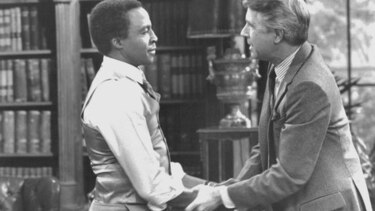 Muere el actor James Noble, el gobernador distraído de 'Benson'