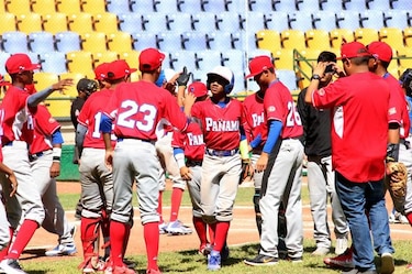 Panamá vuelve a exhibir su poder; apalea a República Dominicana 20-0